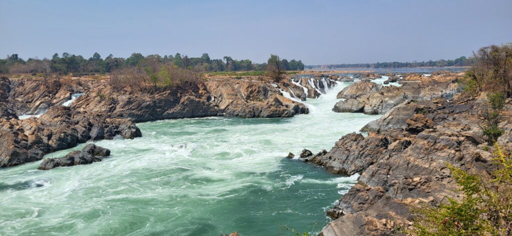 Tosende Khone Pha Peng Wasserfälle am Mekong auf der Insel Don Khon in Süd-Laos