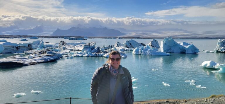 Die Gletscherlagune Jökulsárlón am Fuße des Vatnajökull in Island.