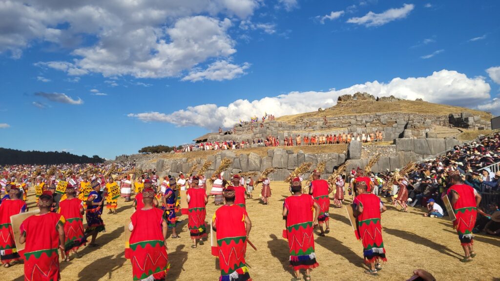 nka Sonnenfest Inti Raymi in der Festungsanlage Sacsayhuaman bei Cusco